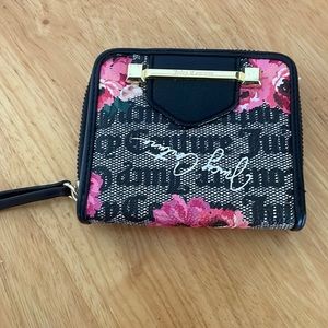 Juicy couture wallet